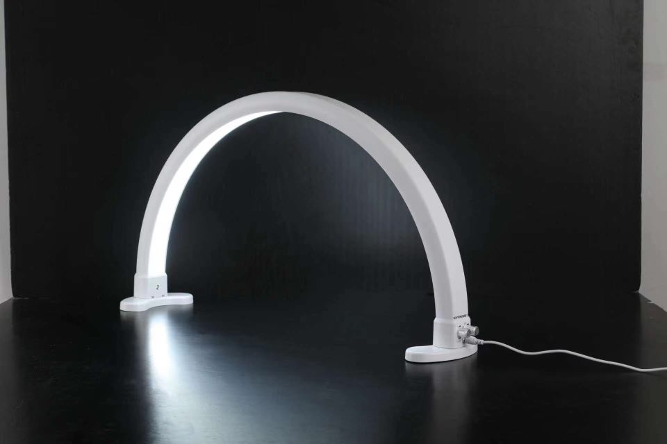 Đèn bàn LED Extreme+ Moon - Trắng
