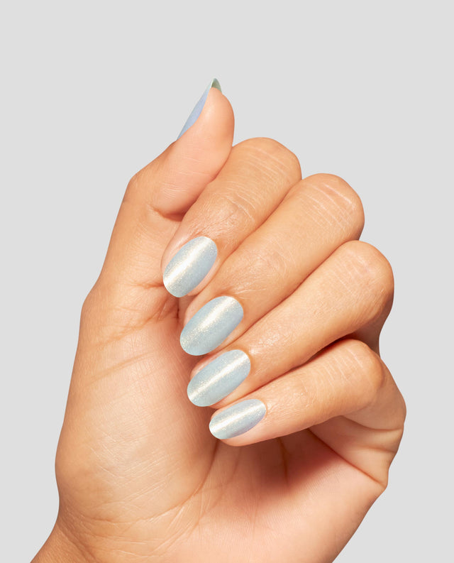 Sơn móng tay OPI - NLS042 - Air We Go