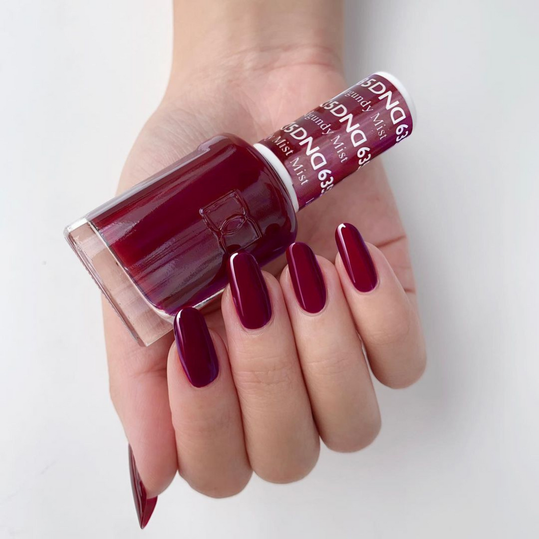 DND 635 Burgundy Mist