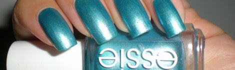 Sơn móng tay Essie Beach Bum Blu 776